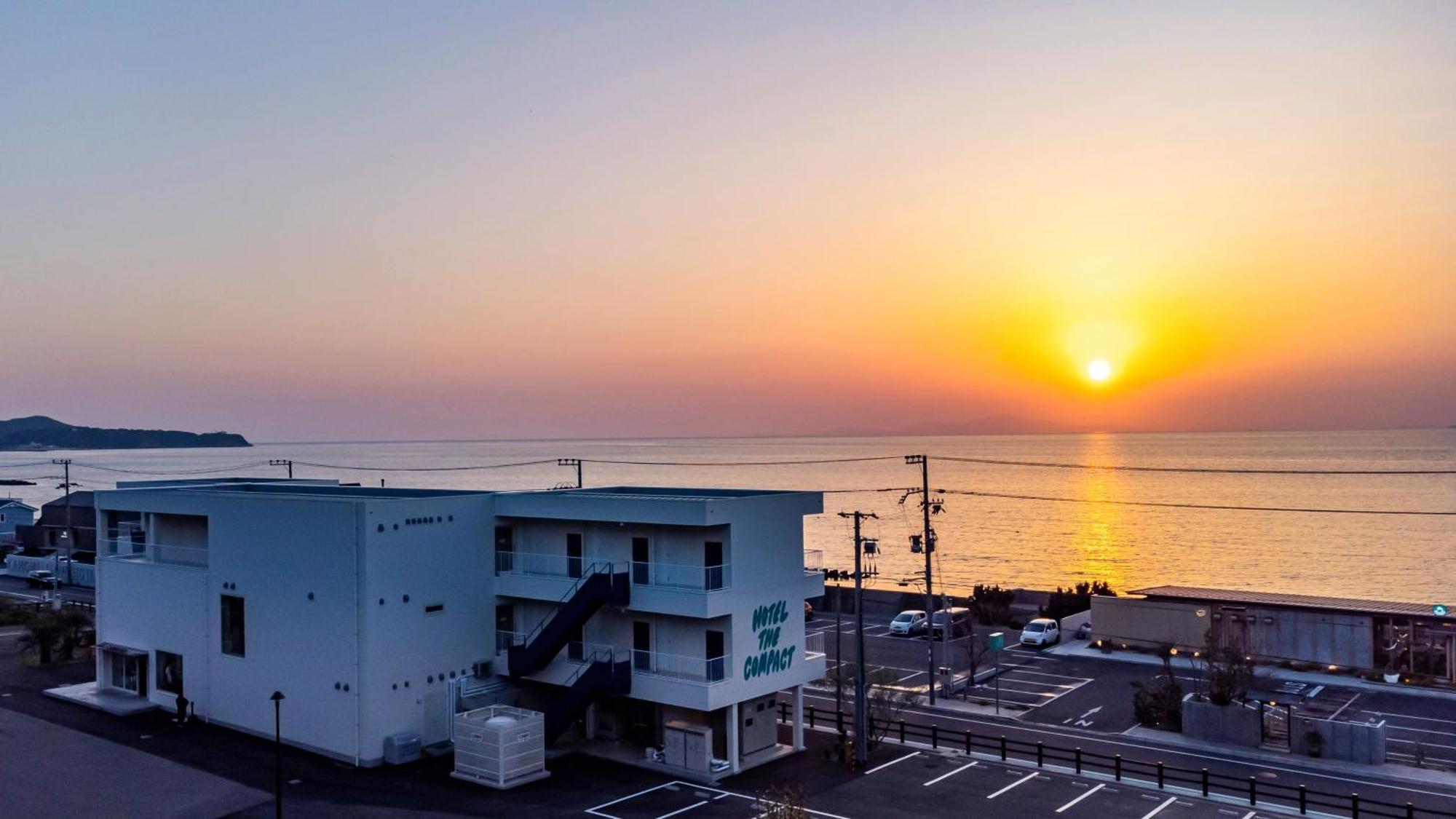Kamome Slow Hotel The Compact Awaji Exteriör bild