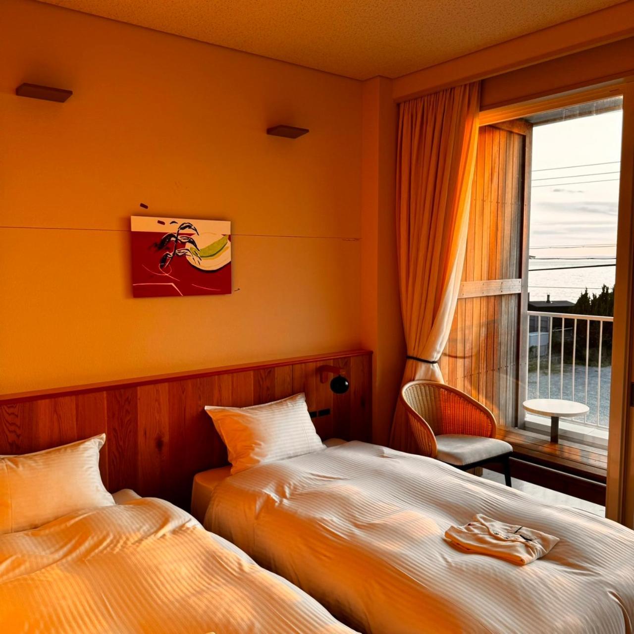 Kamome Slow Hotel The Compact Awaji Rum bild